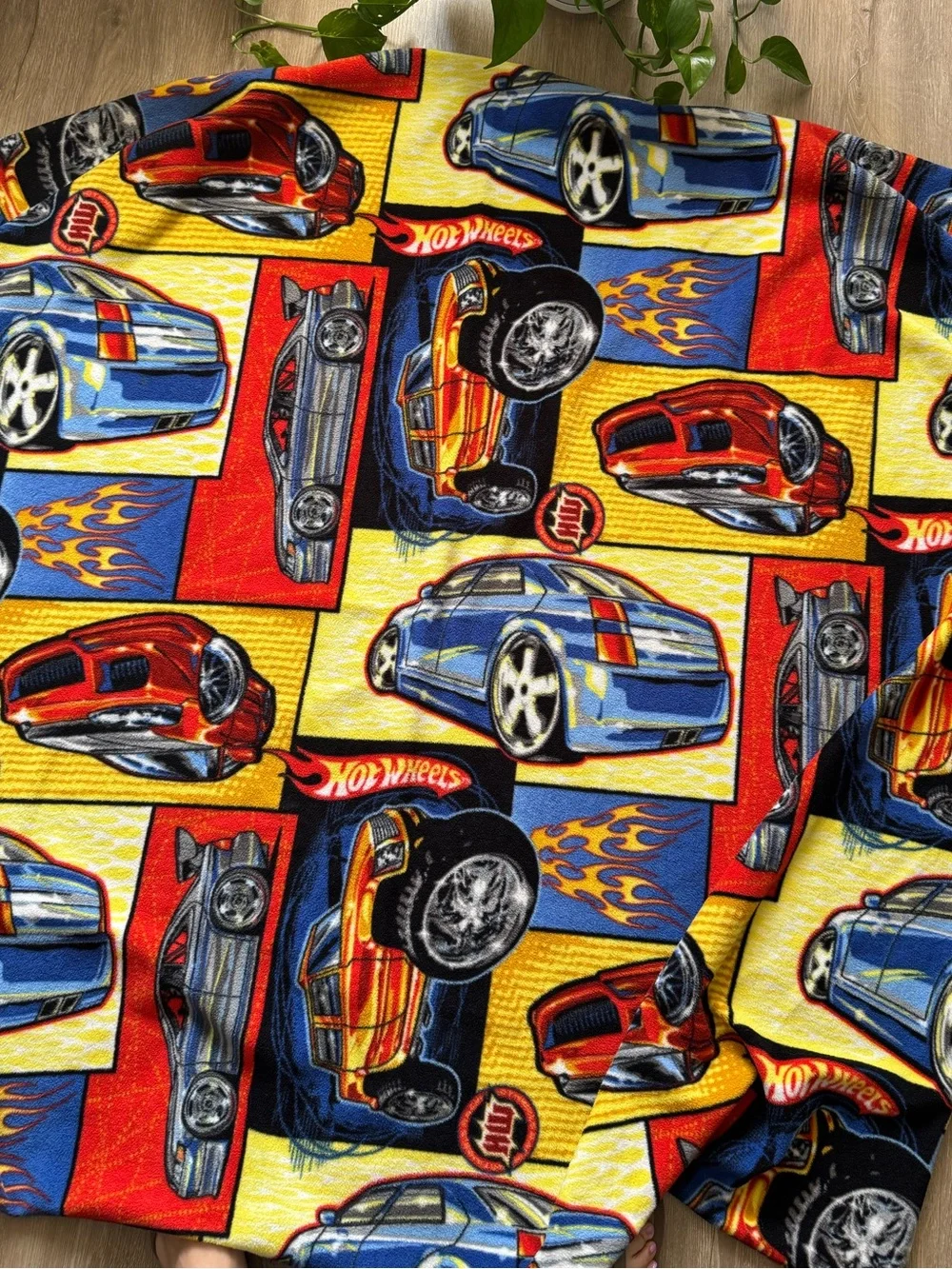 Vintage 2006 Hot wheel blanket Die Cast Color Block Flame designs